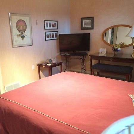 Cedar Heights B&Bクランブルック エクステリア 写真