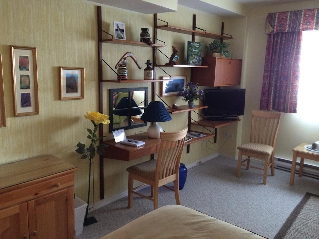 Cedar Heights B&Bクランブルック エクステリア 写真